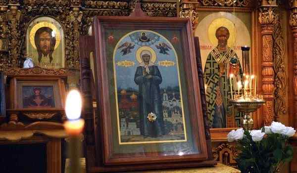 Молитва о семье 1507806576_molitva-ot-ssor-i-skandalov-v-seme-matrone-moskovskoy