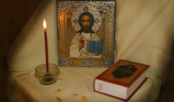 Молитвы на каждый день 1509647507_molitvy-na-kazhdyy-den