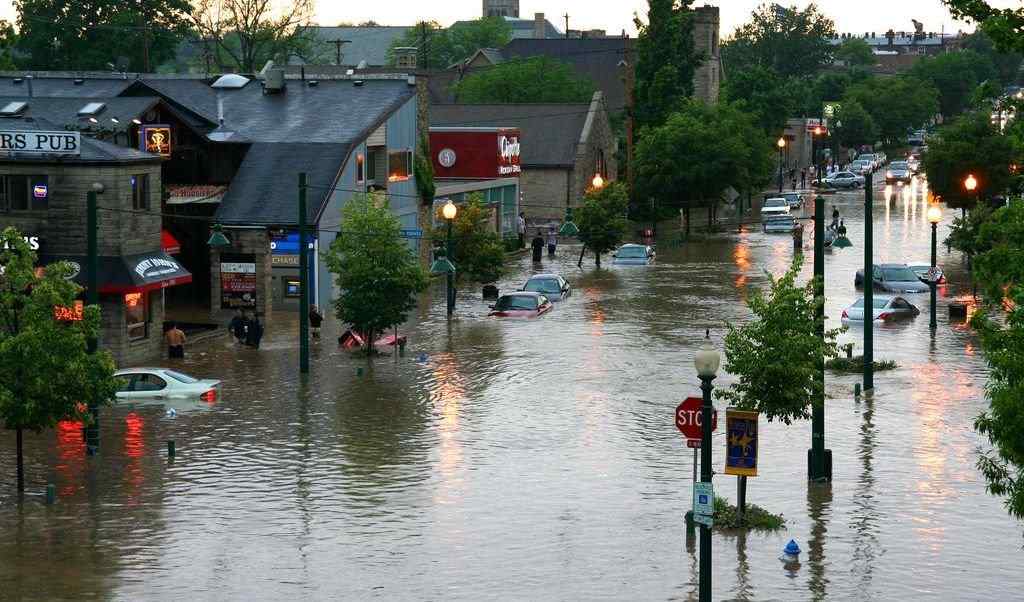 К чему снится наводнение в городе